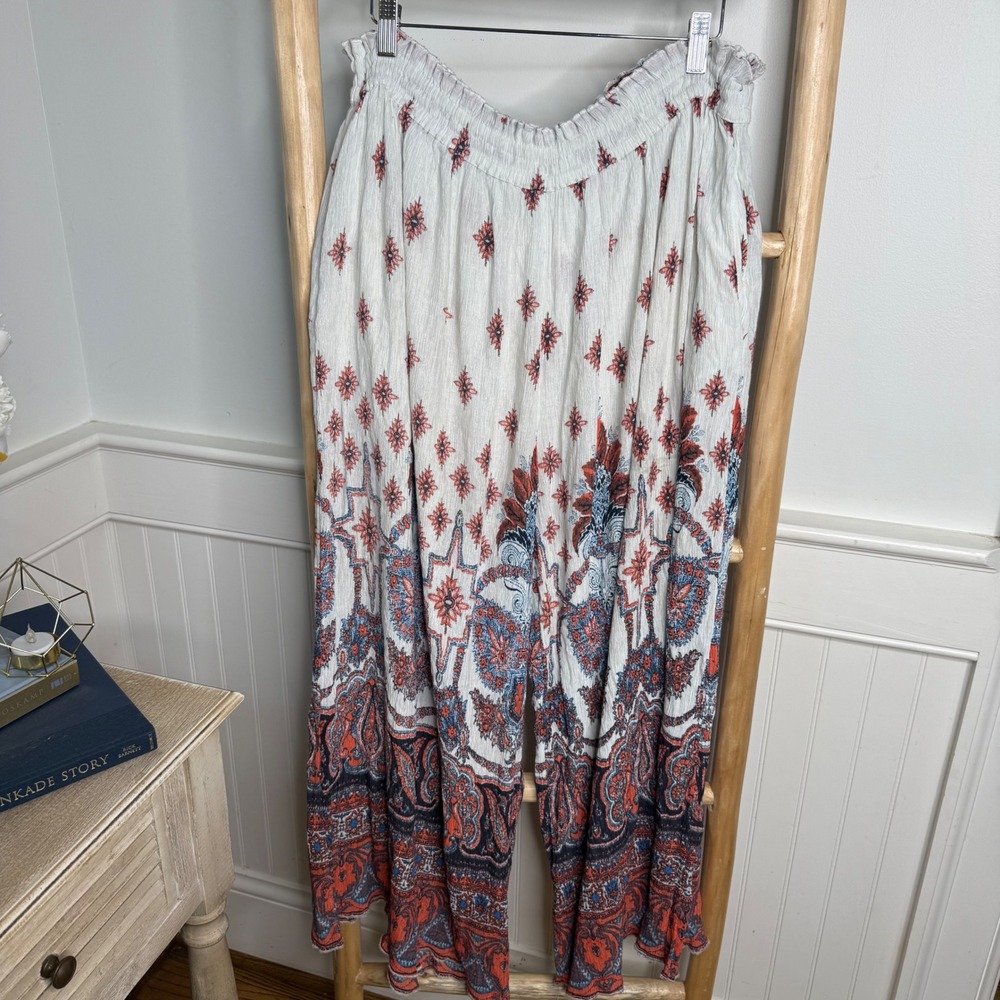 Free People Wide Leg Boho Paisley Print Smocked Waist Pants Ivory Rust Blue L